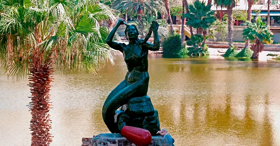 mermaid in Huacachina