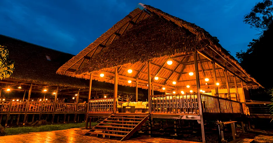 research center lodge, rainforest expedition in tambopata