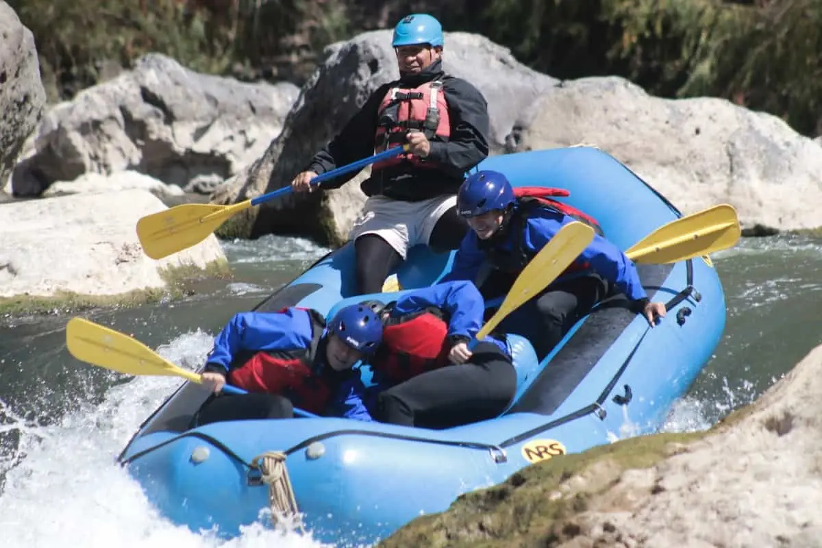 Rafting in the Urubamba River (Cusco)