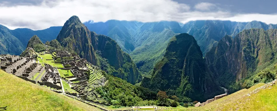 Incredible panoramic view of the majestic ruins of Machu Picchu.