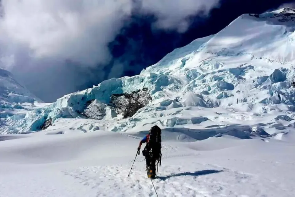 Huascaran Mountain Cordillera Blanca Huascaran Mountain Cordillera Blanca