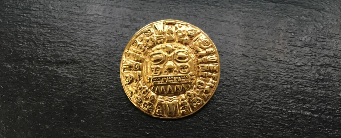 Sun of Echenique – Ancient Golden Disc of Cusco The original Sun of Echenique, a pre-Inca gold alloy disc and historic symbol of Cusco, Peru.