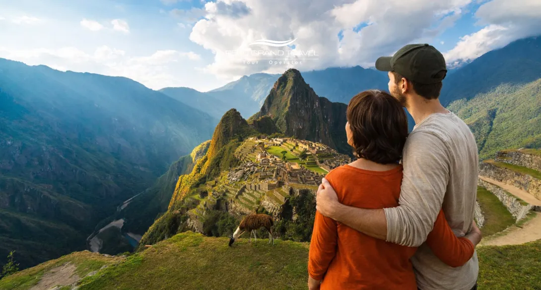 Adventure Trips for Moms in peru. visit to Machu Picchu