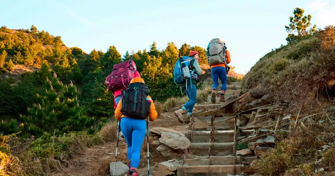 how do you get from cusco to machu picchu - inca trail, salkantay trekking or by train