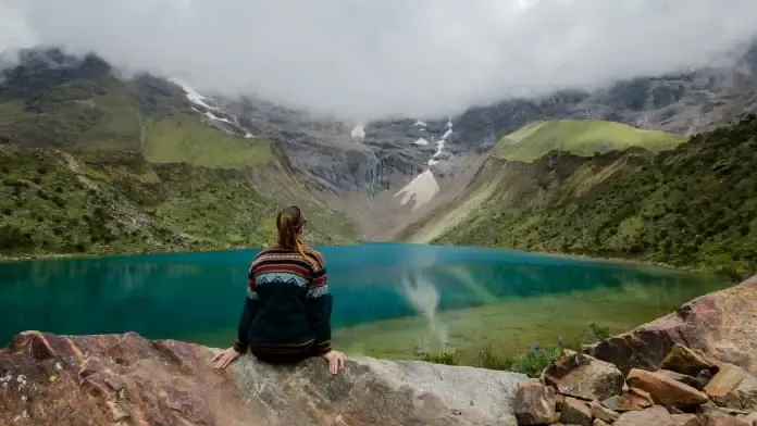 Humantay lake